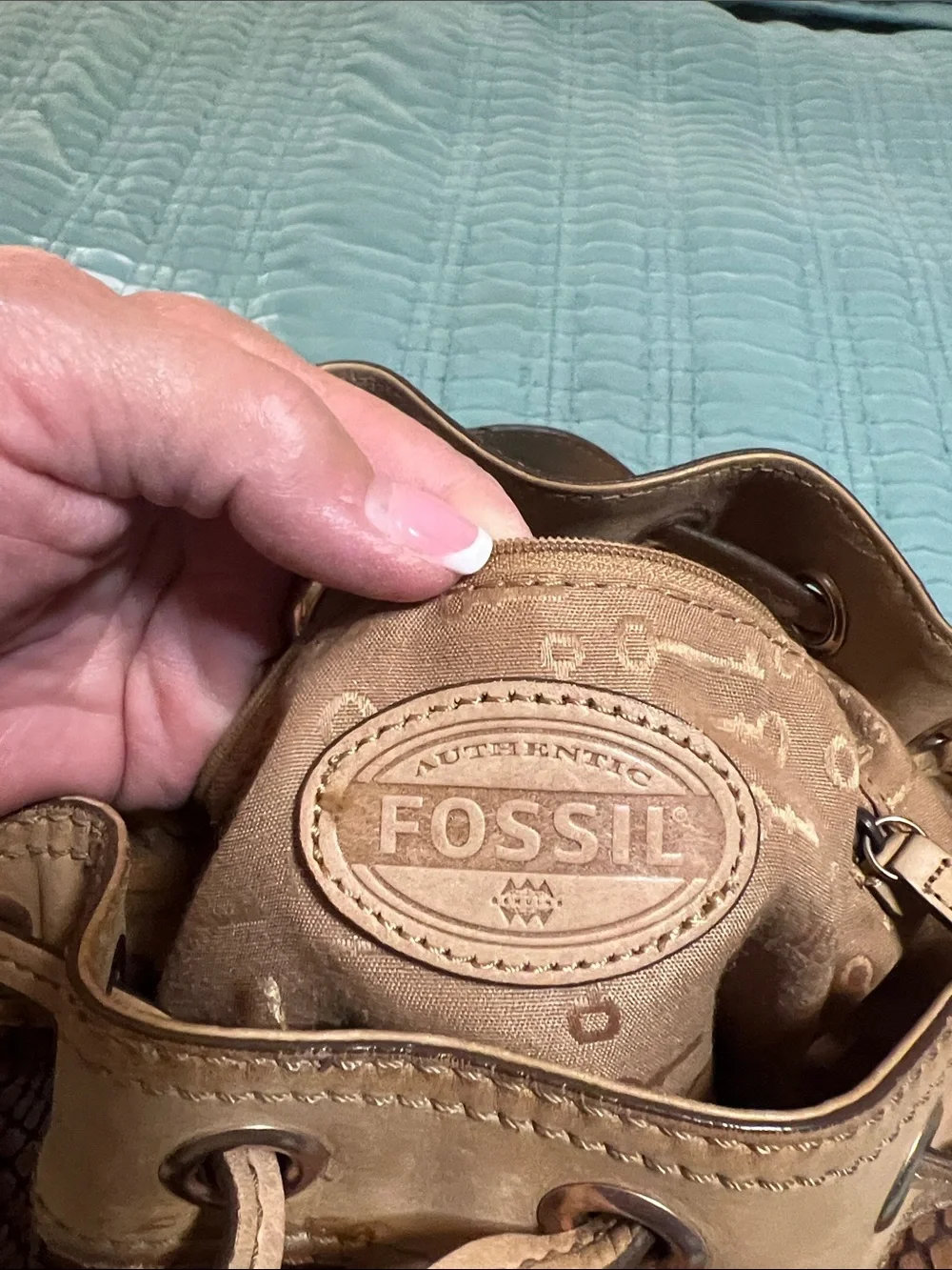 Designer Fossil Maddox Brown & Tan Drawstring Shoulder Bag